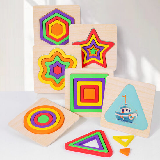 Montessori wooden geometric shape matching puzzle for kids