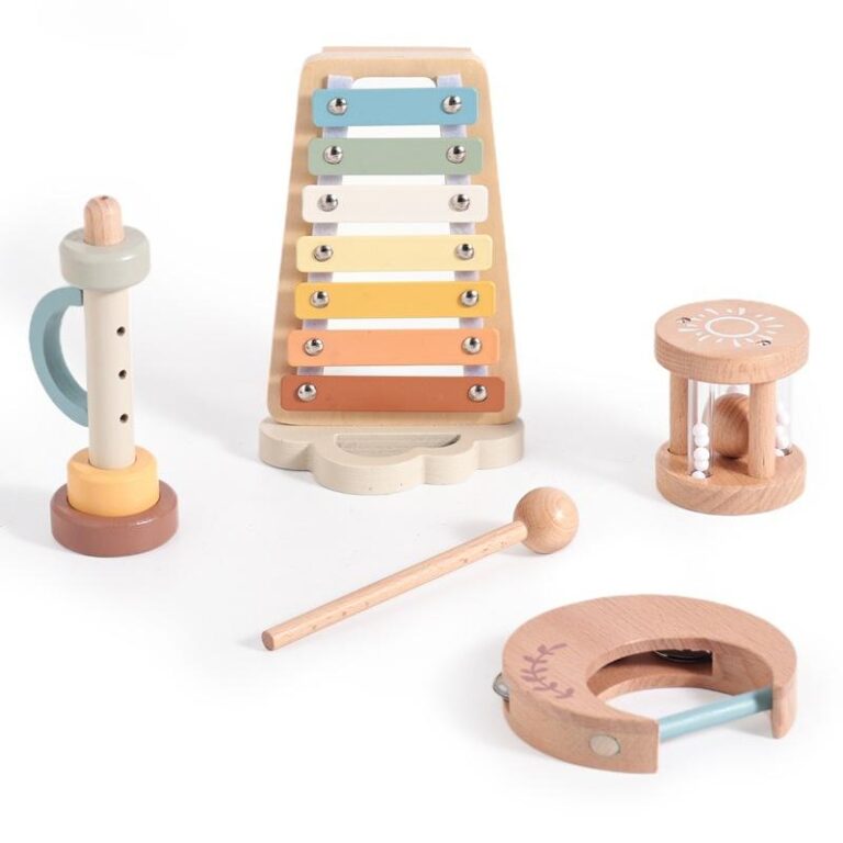 Wooden Scandinavian style baby percussion toy for early education