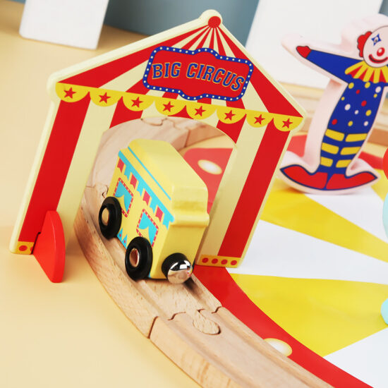 25-piece wooden circus train toy set for kids