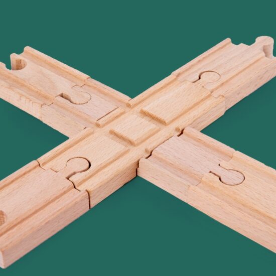 DIY wooden train toy set for children with No.8 track and figures