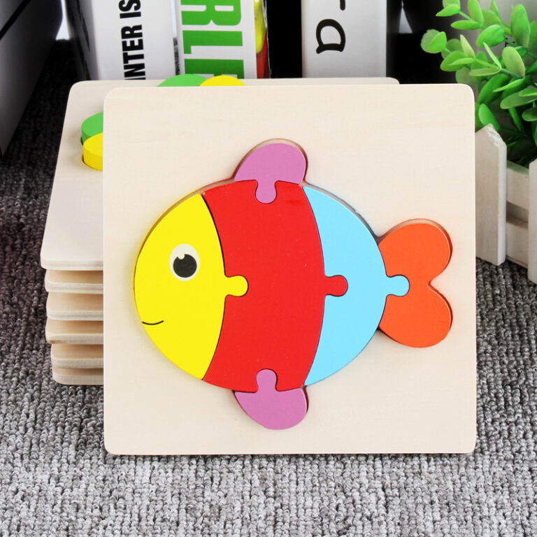 Wooden 3D animal puzzle toy for toddlers and early learning