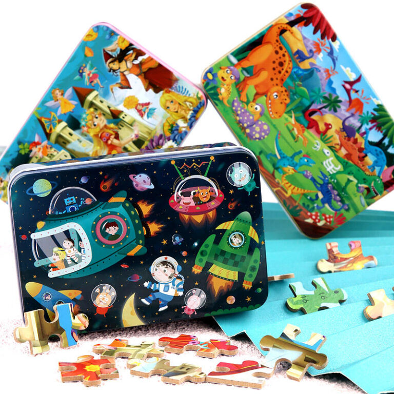100-piece cartoon wooden puzzle in metal box for kids