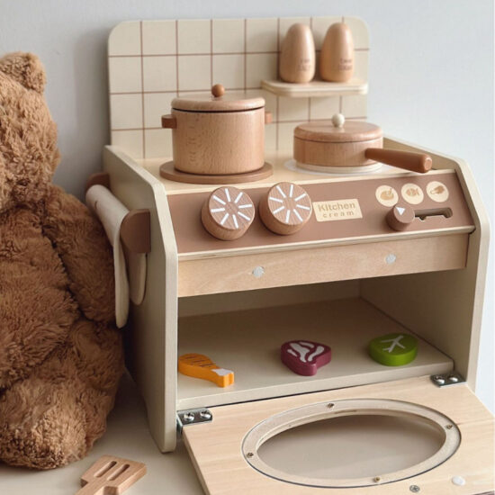 Wooden Kids Sharing and Role Play Toy for Parent-Child Interaction