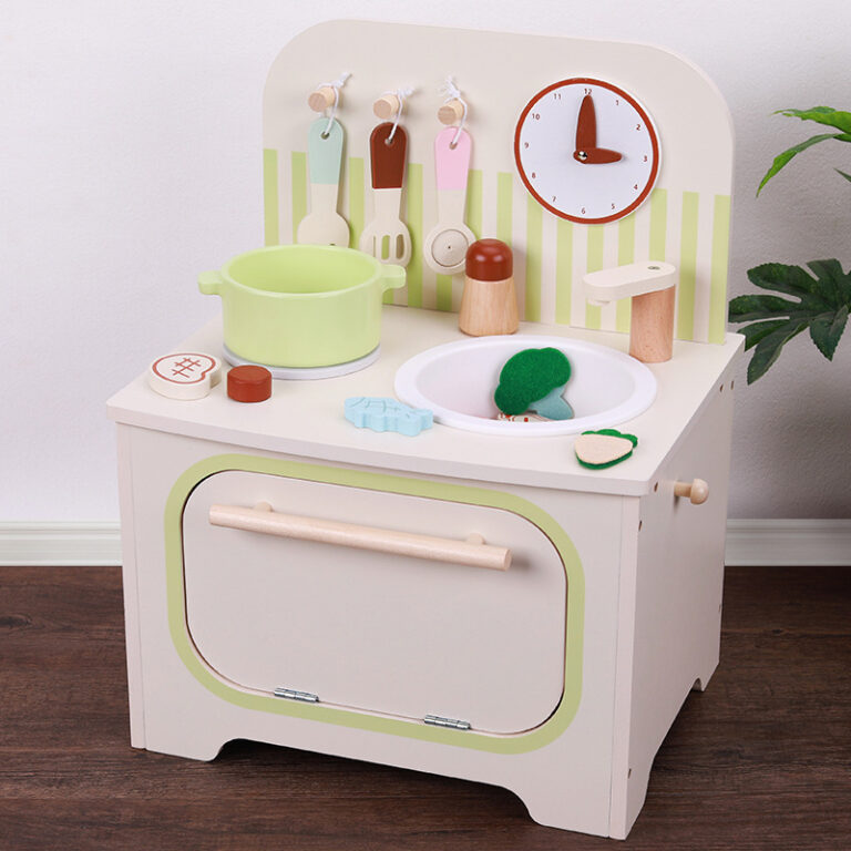 Wooden Kids Sharing and Role Play Toy for Parent-Child Interaction