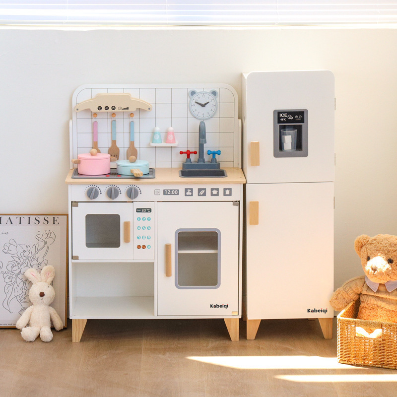 Wooden Japanese kitchen playset for boys and girls