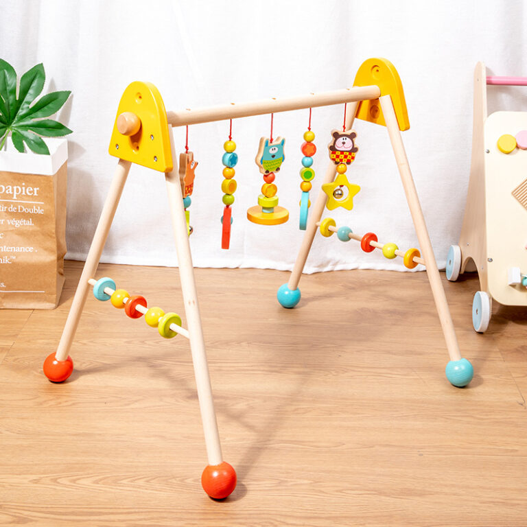 Baby wooden indoor gym tripod climber toy